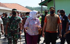 Forkopimda Kabupaten Purwakarta Tinjau Longsor di Desa Sukajadi