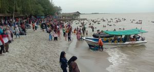 Ribuan Wisatawan Padati Kawasan Wisata Pondok Permai, Serdang Bedagai