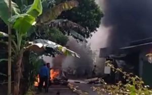 Puluhan Lapak Pedagang di Pasar Ciputat Hangus Dilahap Si Jago Merah