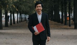 Inilah Sosok Kevin Nizam, WNI Pertama yang Bekerja di Pabrik Tesla Jerman