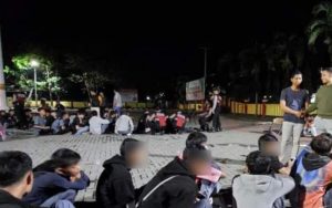 Asyik Nongkrong di Pantai Batubintang Sukabumi, Puluhan Pelajar Digiring ke Kantor Polisi, Kenapa?