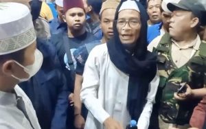 Ratusan Santri Geruduk Polres Ciamis Tengah Malam, Minta Polisi Usut Kasus Pencabulan Sesama Jenis