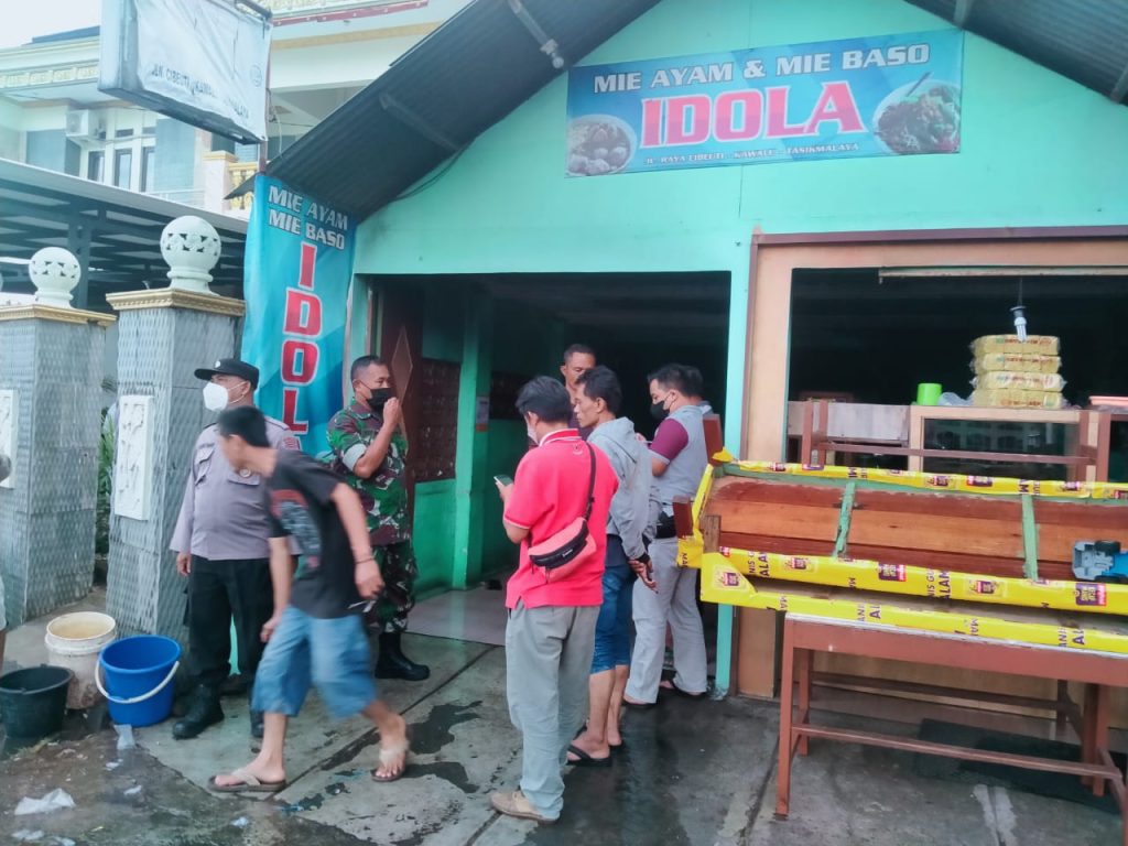 Api Bakar Kedai Mie Ayam dan Bakso di Kota Tasikamalaya, Diduga Berasal Dari Spring Bed Terbakar