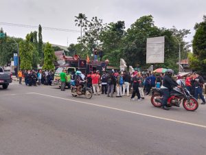 Buruh di Purwakarta Lakukan Demo, ini Tuntutannya
