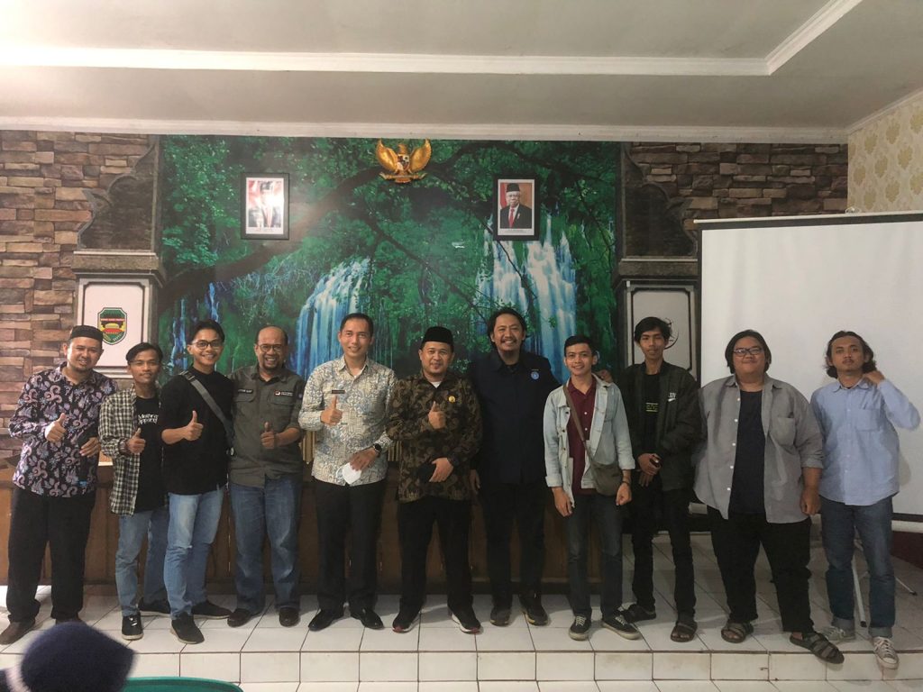 Penggagas Data Desa Presisi Sambangi Desa Ciwangi, Kadis DPMD Siap MoU