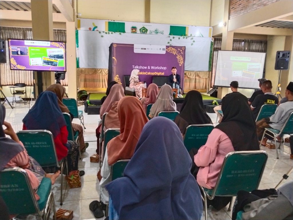 Workshop Literasi Digital Menuju Purwakarta Makin Cakap Digital