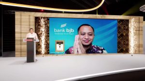 Direktur Utama Bank BJB Yuddy Renaldi Raih Indonesia Financial Top Leader Awards 2022