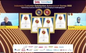 Beri Kepuasan Terbaik, bank bjb Raih Indonesia Consumer Financial Service Award 2022
