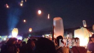 Seribu Lampion Terbang di Langit Geopark Ciletuh, Ada Apa Ya ?