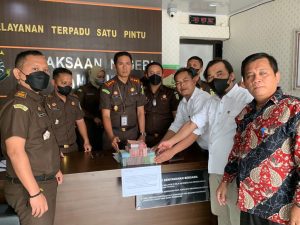 Melalui Penasehat Hukum, Terdakwa Korupsi Pengelolaan Jasa Pelabuhan Simanindo, Samosir Kembalikan Uang Rp 200 Juta