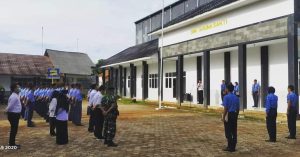 Tanamkan Pesan di Hati Para Siswa, SMK Taruna Sakti Purwakarta Gelar Upacara Hari Lahir Pancasila