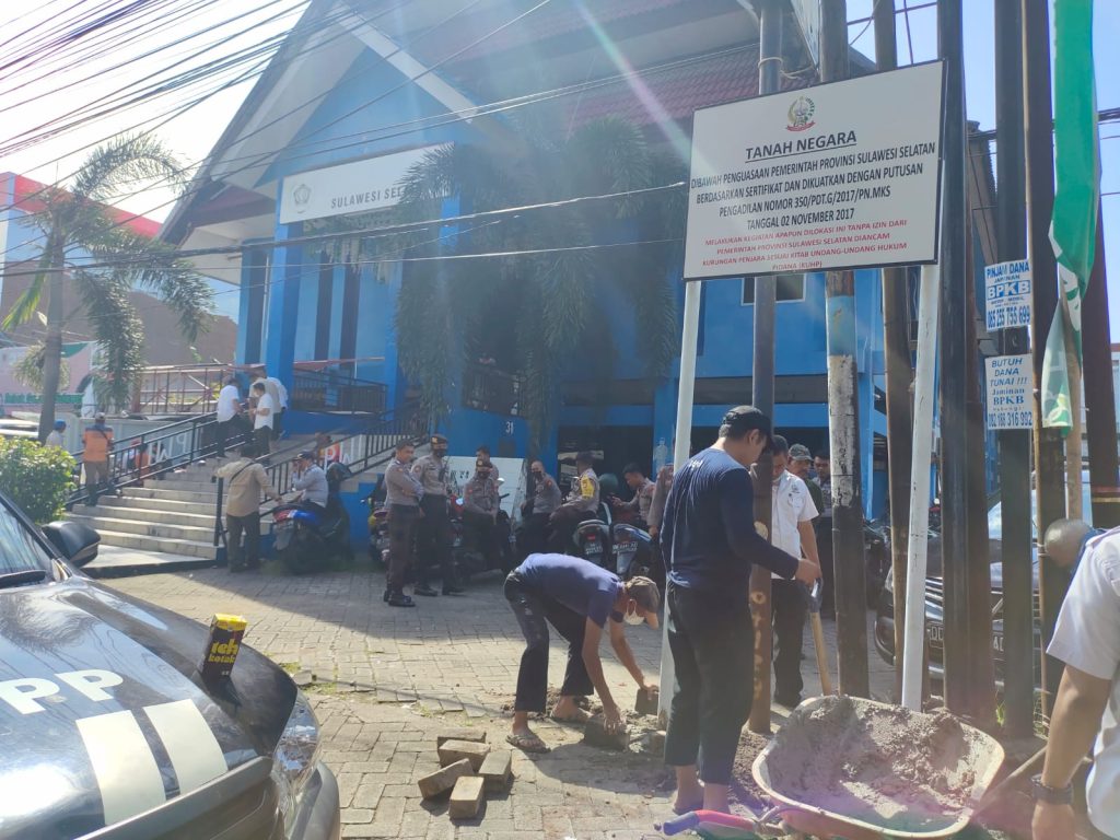 PWI Pusat Sesalkan, Satpol PP Segel Kantor PWI Sulsel