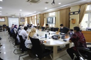 Masih Banyak Keluh Masyarakat, Nakes Kota Bandung Harus Profesional