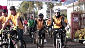Sambut Hari Bhayangkara Ke-76, Polresta Bandung Gelar FunBike TNI-POLRI