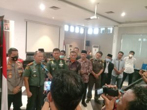 Anggota Khilafatul Muslimin di Karawang Bersumpah Setia kepada NKRI