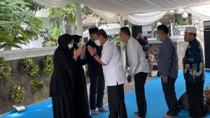 Sampaikan Bela Sungkawa ke Ridwan Kamil, Yana tak Kuasa Tahan Air Mata