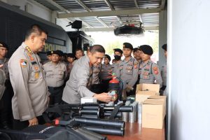 Tim Puslitbang Polri Cek Peralatan Dalmas dan PHH di Polresta Bandung, Untuk Pengamanan Pemilu 2024