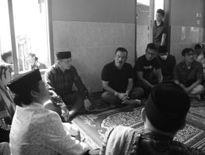 Kunjungi Rumah Duka Bobotoh, Umuh Sampaikan Duka Cita
