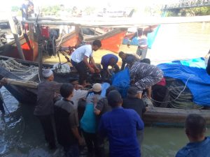 Kapal Nelayan Batubara Tabrak Kapal Kargo di Perairan Serdang Bedagai, 2 Orang Tewas