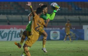 Enam Pemain Persib yang Tampil Penuh di Dua Laga Terakhir Liga 1 2022-2023