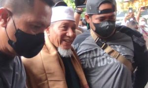 Polisi Tangkap Pimpinan Khilafatul Muslimin di Lampung