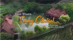 Menengok Kearifan Lokal Desa Wisata Saung Ciburial Garut