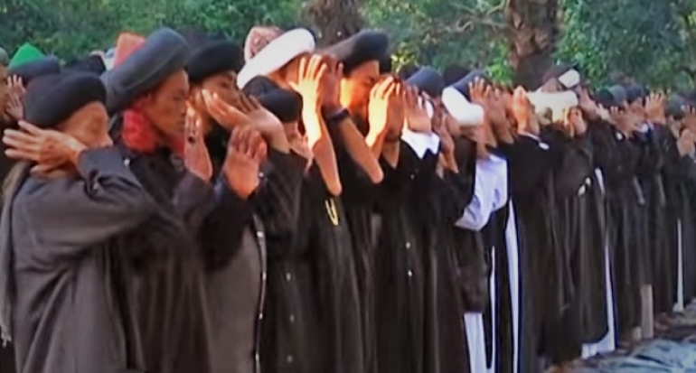 Ribuan Jemaah Aboge Rayakan Hari Raya Idul Adha Hari Ini