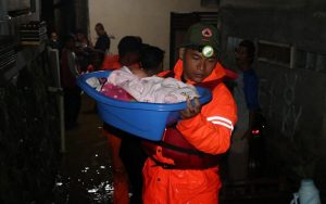 Banjir di Depok, Sebanyak 57 KK Berhasil Dievakuasi