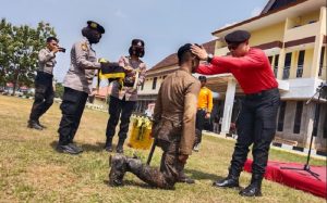 15 Bintara Remaja Ikut Tradisi Pembaretan di Polres Purwakarta, Ini Pesan AKBP Edwar Zulkarnain