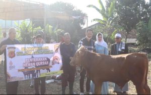 Distribusikan Hewan Kurban ke Masyarakat dan Ponpes, Polres Purwakarta: Semua Sehat dan Layak