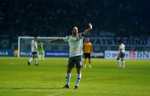 Marc Klok Dilarang Bermain selama Tiga Pertandingan, Persib Bandung Terancam Kehilangan Kapten