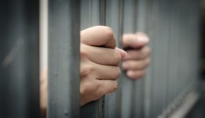 Heboh! ODGJ Ngamuk di Babakan Madang Bogor, Polisi Turun Tangan