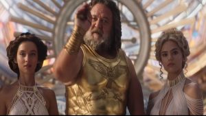 Mengenal Russell Ira Crowe, Sosok Zeus Dalam Film Thor Love and Thunder
