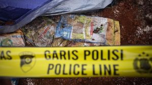Netizen Gaungkan Seruan Boikot JNE Buntut Temuan Kuburan Bansos di Depok