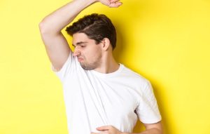 Tak Hanya Bawang-bawangan! Inilah Makanan Penyebab Bau Badan