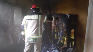 Gegera Lupa Cabut Setrikaan, Sebuah Rumah di Purwakarta Terbakar