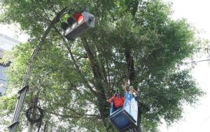 Kabel Udara di Kota Bandung Kembali Ditertibkan