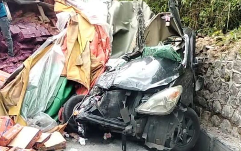 Truk Timpa Minibus di Gentong Tasikmalaya, Dua Orang Tewas