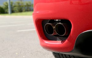 Tiga Ciri Knalpot Mobil Bocor, Kalian Sudah Tahu Ini?
