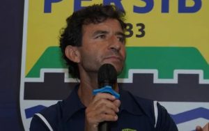 Luis Milla Pimpin Persiapan Terakhir Persib Bandung Lawan PSM, Ini Daftar Pemain yang Dibawanya