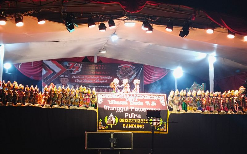 Pagelaran Wayang Golek di Desa Bojong Barat Purwakarta Obati Kerinduan Masyarakat