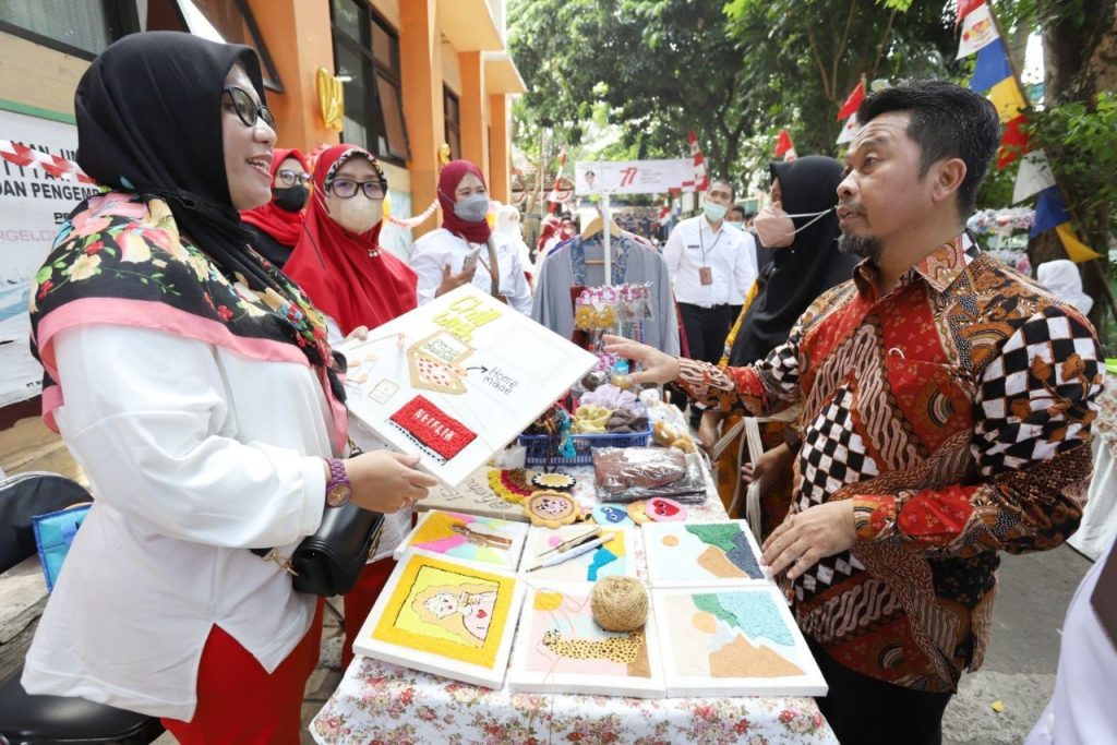Dorong Inovasi dan Kreatif: UMKM Kota Bandung Butuh  Pentahelix