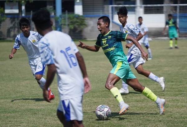 Dibawa Persib Ke Parepare, Beckham Siap Tampil