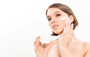 Waspada! Ternyata Ini Dia Efek Samping Retinol