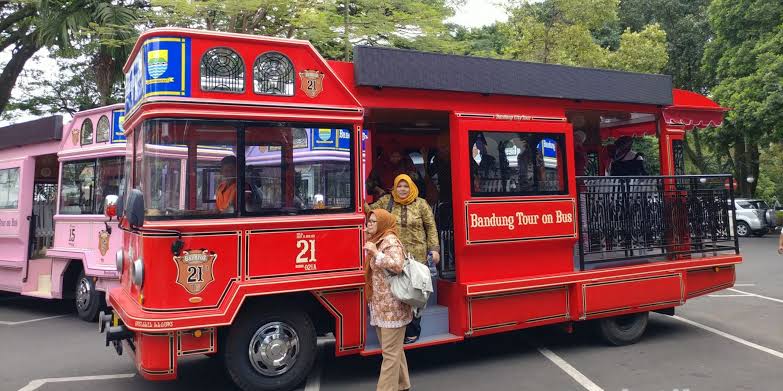 Tertarik Liburan Naik Bus? Ini Dia Rute Bus Shuttle Terpopuler di Indonesia