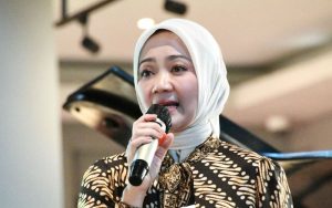 Atalia Praratya Minta Masyarakat di Jabar Sadar untuk Jaga Kesehatan