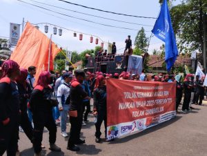 Sebanyak 225 Personel Gabungan diterjunkan dalam Pengamanan Aksi Buruh di Purwakarta.