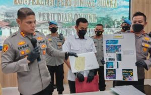 Polres Purwakarta Ringkus Empat Pelaku Judi Online Slot, Satu Diantaranya Perempuan