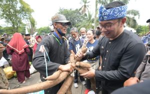 Ridwan Kamil Dituntut Terbitkan Pergub dan Perda Tentang Tata Kelola Tanah dan Jaminan Harga Pasar Petani