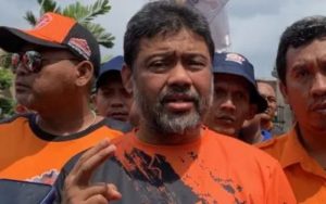 Presiden Partai Buruh Cium Tangan Ganjar Pranowo, Said Iqbal: Capres Lain Panik!